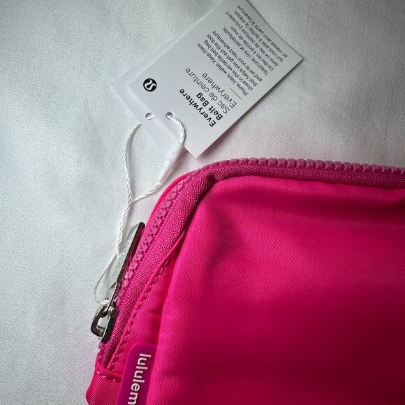 Lululemon belt bag , New With Tags Pink Fanny Bag - Picture 4 of 8